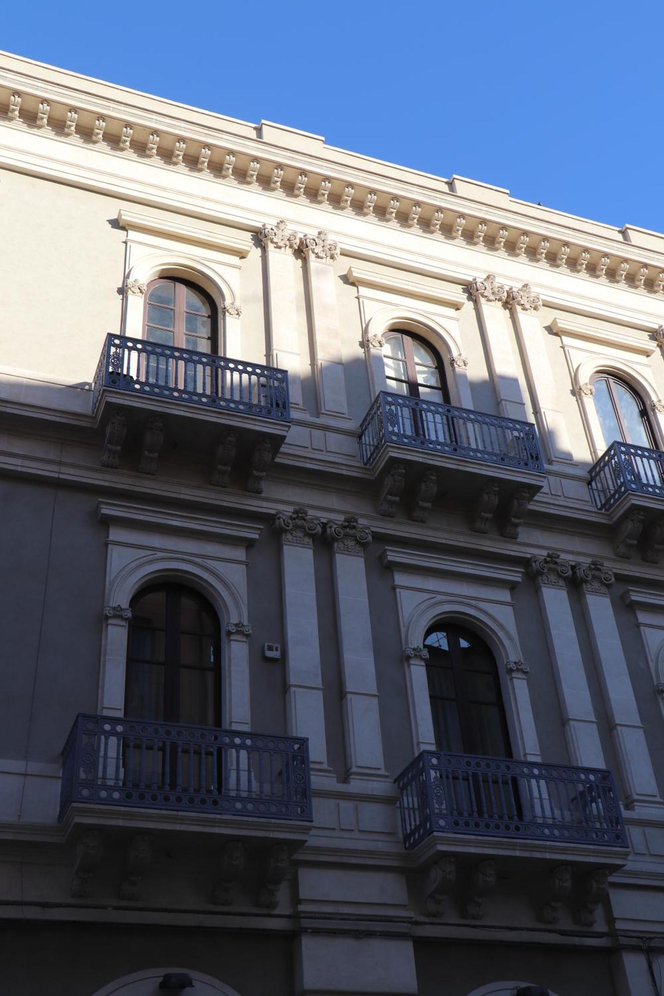 Domus Iole Appartamento Nel Centro Storico Катания Экстерьер фото
